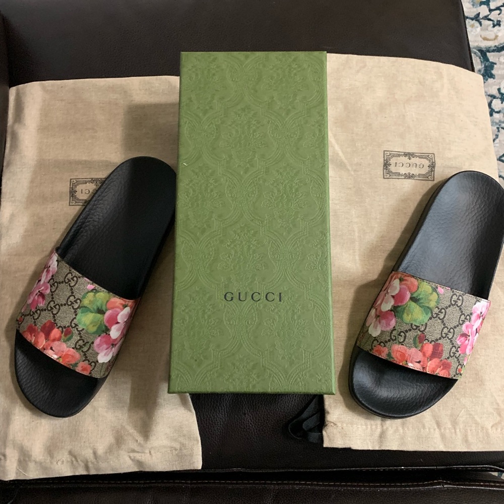 New Gucci sandal